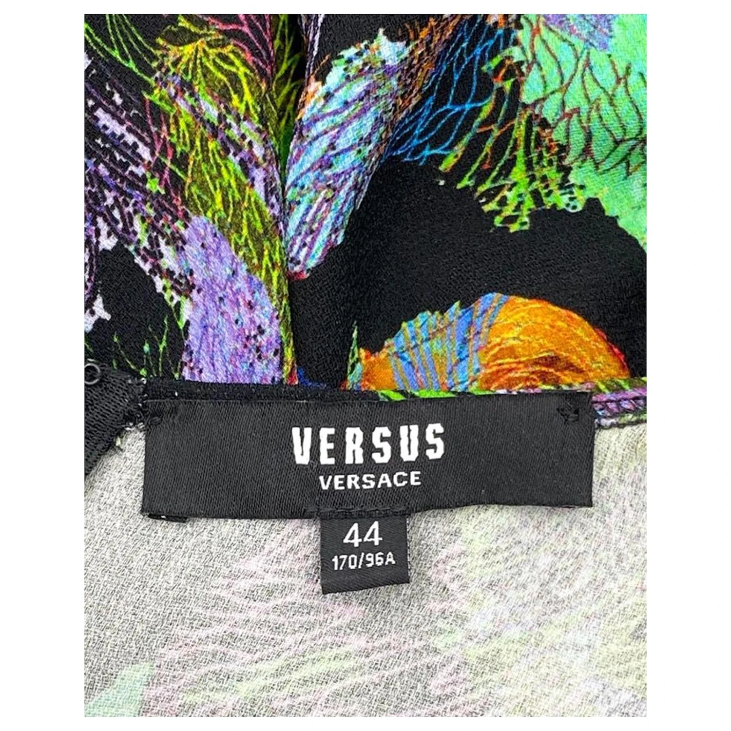 Robe De Cocktail Versus Versace à Imprimé Fluro Abstrait Avec épingle à Nourrice Multicolore – Image 5