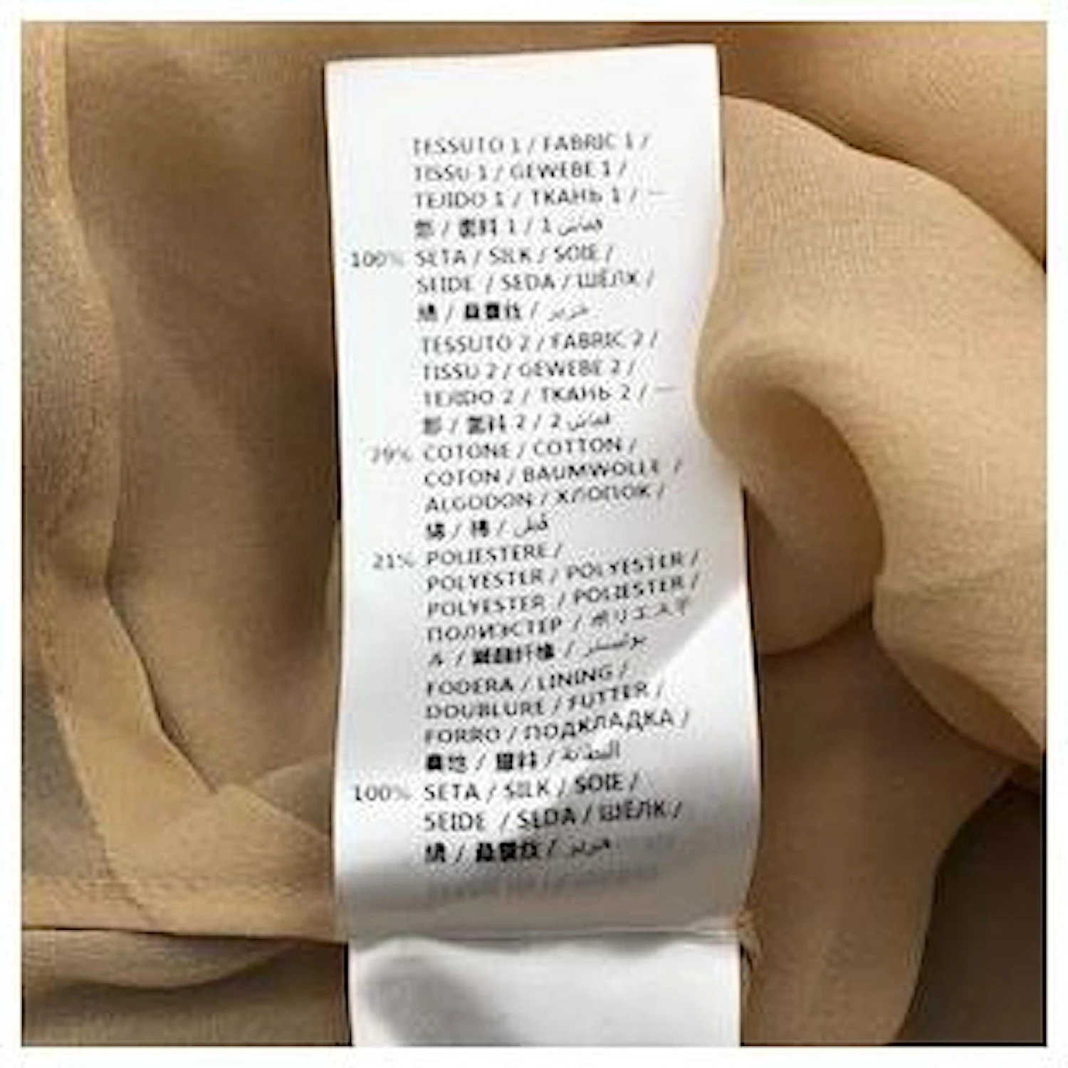 Stella Mc Cartney Robe Stella McCartney En Dentelle Blanche Et Rayures Noires Avec Zip Asymétrique – Image 8