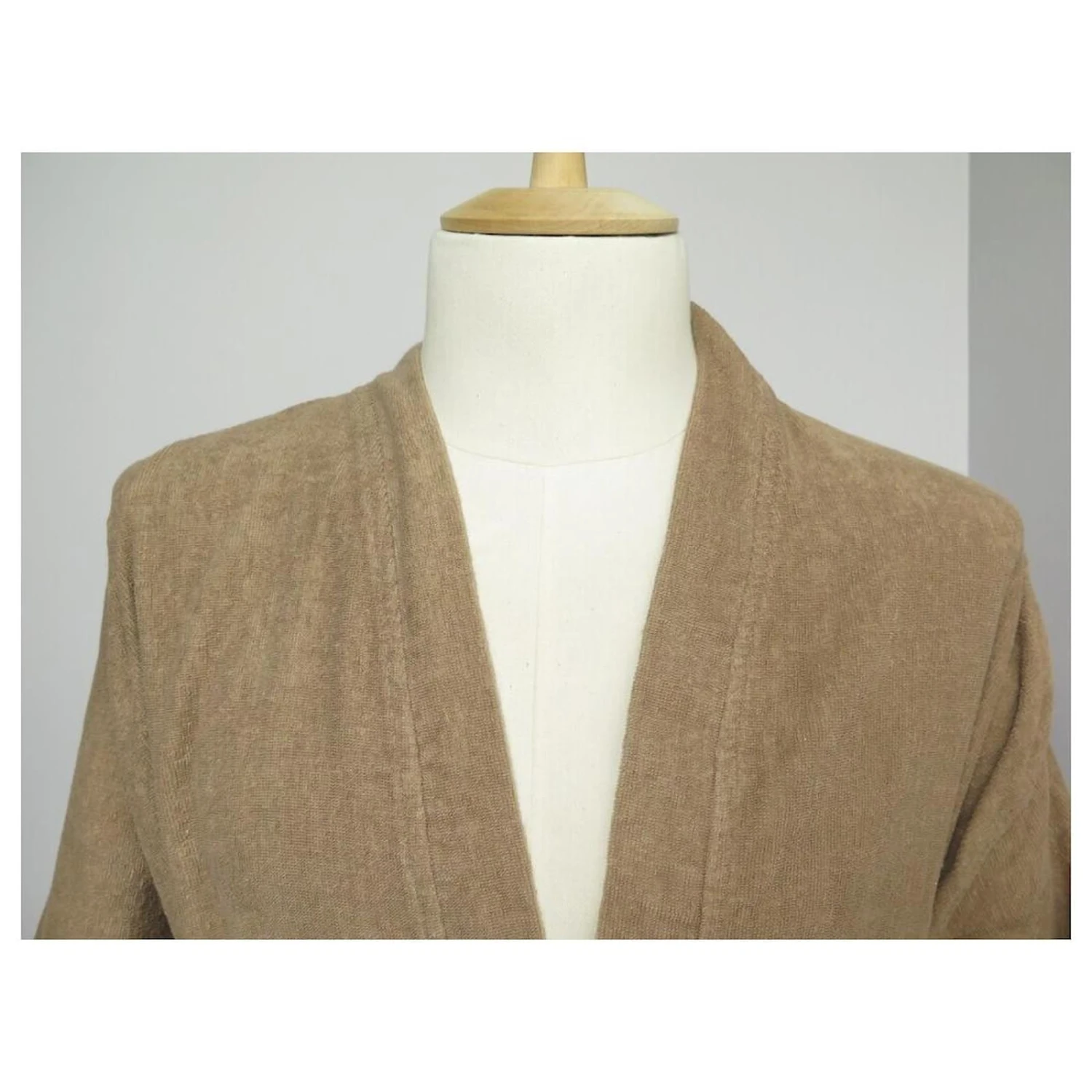 Hermès NEUF PEIGNOIR HERMES 101059M T 36 S COTON ET SOIE MARRON HOMEWEAR BATH ROBE – Image 2