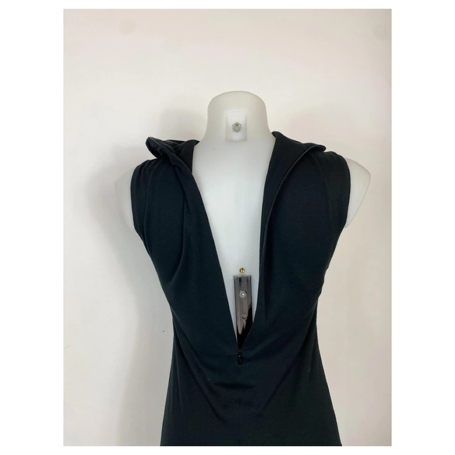 Autre Marque Robe Noire Sans Manches En Rayonne Et Laine Mélangée Encolure Zippée – Image 2