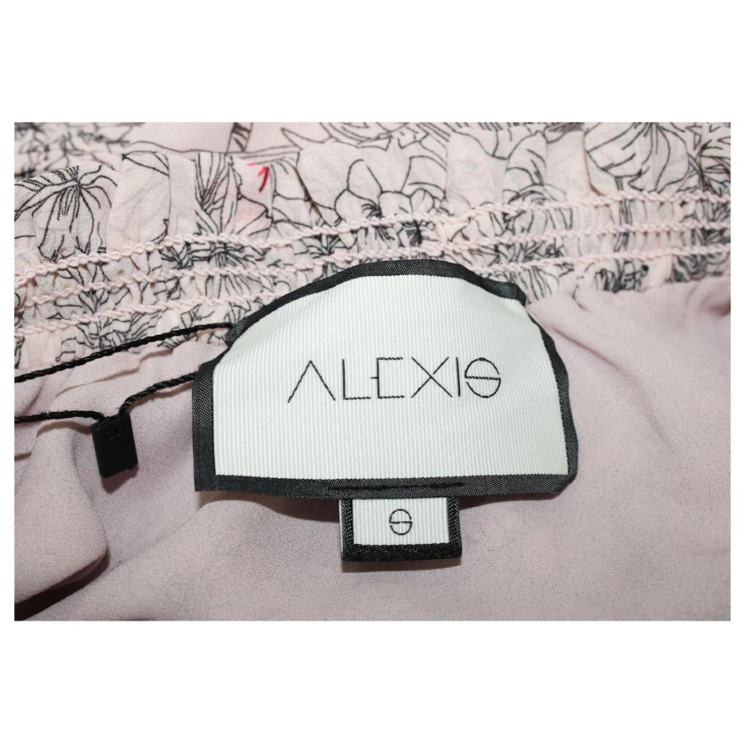 Alexis Robe Rose Fleurie à épaules Dénudées – Image 5