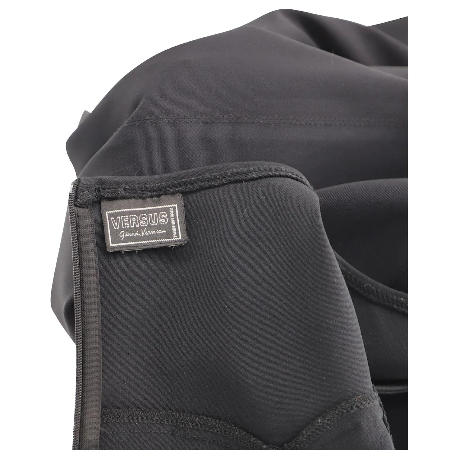 Versus Versace Robe Sans Manches En Viscose Noire – Image 4