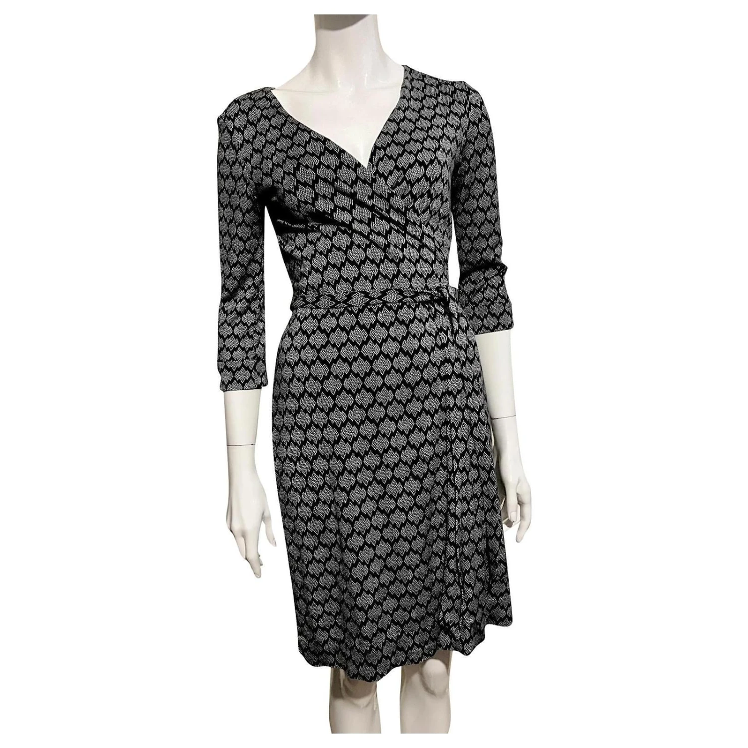 Diane Von Furstenberg Robe Portefeuille DVF Julian En Noir Avec Motif Blanc